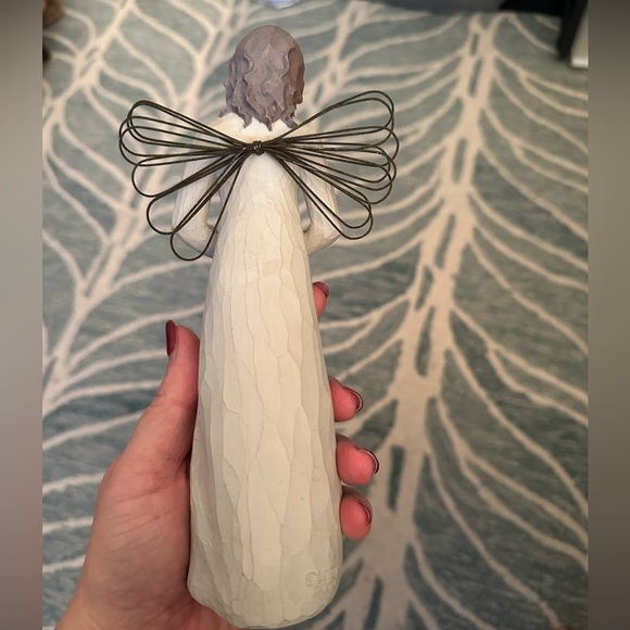 Willow Tree Welcomjng Angel 8 inches - Picture 6 of 7